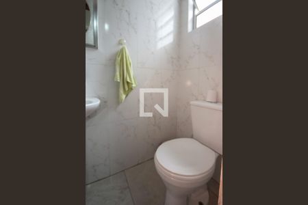 Lavabo de casa à venda com 3 quartos, 220m² em Vila Ema, São Paulo