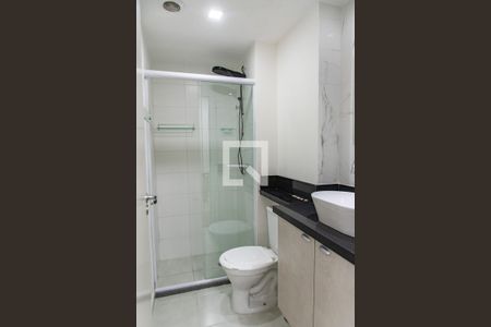 Banheiro de apartamento para alugar com 1 quarto, 24m² em Sé, São Paulo