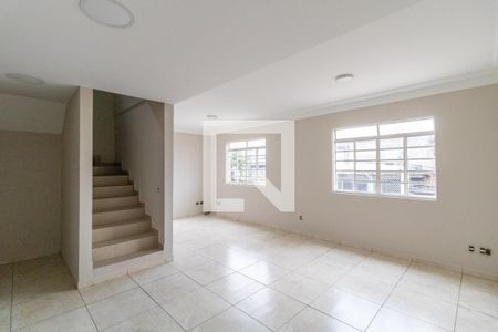 Sala de casa para alugar com 3 quartos, 127m² em Cidade Intercap, São Paulo