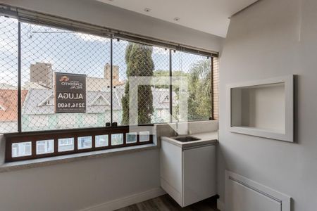 Sala de apartamento para alugar com 2 quartos, 90m² em Jardim Itu Sabará, Porto Alegre