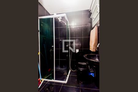 Banheiro de kitnet/studio para alugar com 1 quarto, 30m² em Centro, Guarulhos
