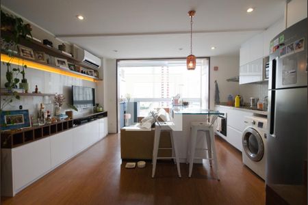 Sala/Cozinha de apartamento para alugar com 1 quarto, 51m² em Vila Mariana, São Paulo