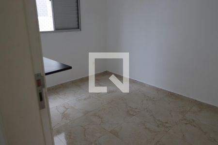 Quarto 2 de apartamento para alugar com 2 quartos, 47m² em Parque Santa Rosa, Suzano