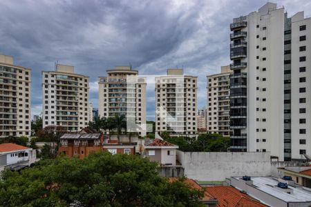 Vista de apartamento à venda com 3 quartos, 156m² em Jardim Avelino, São Paulo