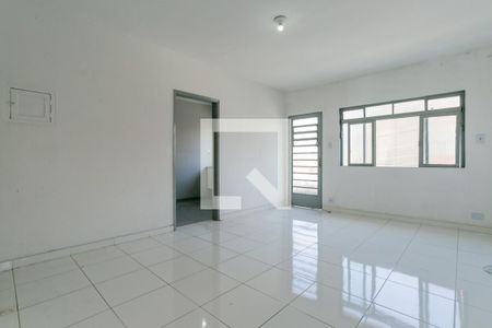 Sala de apartamento para alugar com 1 quarto, 70m² em Vila Prado, São Paulo