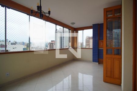 Varanda de apartamento para alugar com 3 quartos, 119m² em Rio Branco, Porto Alegre