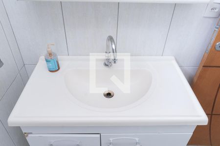 Casa à venda com 160m², 3 quartos e 2 vagas Casa à venda com 160m², 3 quartos e 2 vagasBanheiro 2