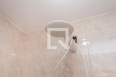 Casa à venda com 160m², 3 quartos e 2 vagas Casa à venda com 160m², 3 quartos e 2 vagasBanheiro dos fundos