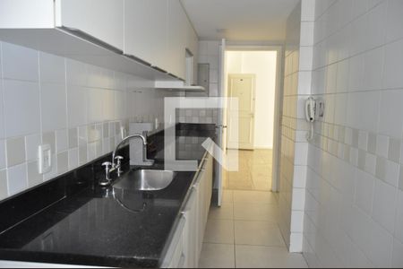 Cozinha de apartamento à venda com 4 quartos, 94m² em Cachambi, Rio de Janeiro