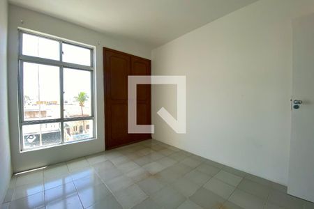 Quarto de apartamento para alugar com 2 quartos, 82m² em Amaralina, Salvador