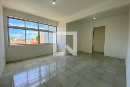 Sala de apartamento para alugar com 2 quartos, 82m² em Amaralina, Salvador