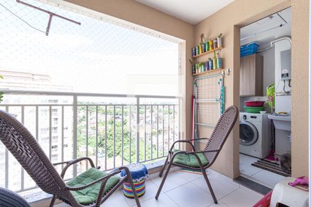 Sacada de apartamento para alugar com 2 quartos, 50m² em Jardim Roberto, Osasco