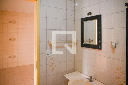 Banheiro de casa para alugar com 1 quarto, 50m² em Vila Brasilina, São Paulo