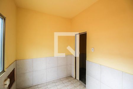 Quarto de casa para alugar com 1 quarto, 55m² em Centro, Nilópolis