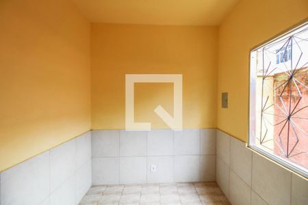 Quarto de casa para alugar com 1 quarto, 55m² em Centro, Nilópolis