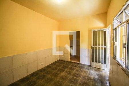 Sala de casa para alugar com 1 quarto, 55m² em Centro, Nilópolis