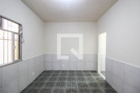 Sala de casa para alugar com 1 quarto, 50m² em Centro, Nilópolis