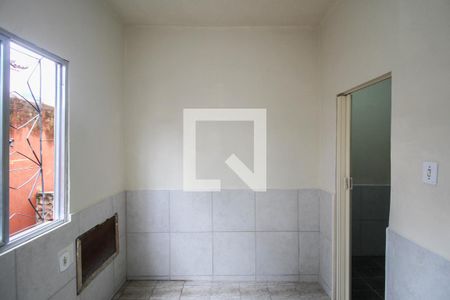 Quarto de casa para alugar com 1 quarto, 50m² em Centro, Nilópolis