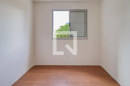 Quarto 1 de apartamento para alugar com 2 quartos, 64m² em Nova Floresta, Belo Horizonte