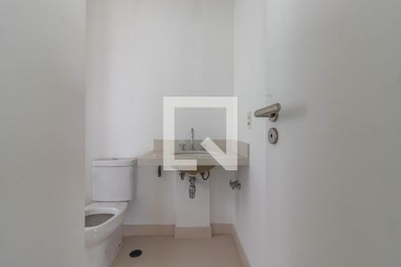 Banheiro de kitnet/studio à venda com 1 quarto, 45m² em Indianópolis, São Paulo