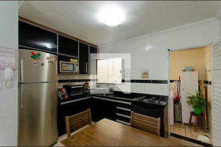 Sala e Cozinha de casa de condomínio à venda com 2 quartos, 70m² em Jardim Popular, São Paulo