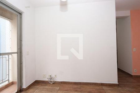 Sala de apartamento para alugar com 3 quartos, 60m² em Vila Ivone, São Paulo