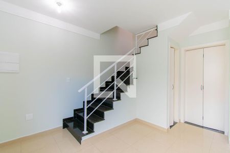 Sala de casa de condomínio à venda com 3 quartos, 88m² em Vila Santa Clara, São Paulo