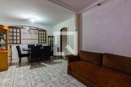 Sala  de casa à venda com 3 quartos, 230m² em Veloso, Osasco