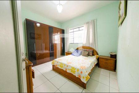 Quarto 1 de casa à venda com 2 quartos, 315m² em Alto Barroca, Belo Horizonte