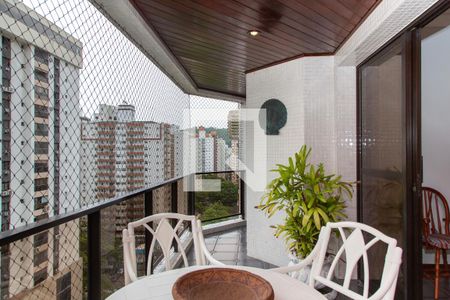 Varanda de apartamento para alugar com 3 quartos, 110m² em Centro, Guarujá