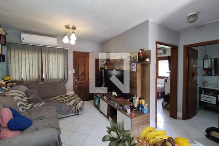 Sala  de casa à venda com 2 quartos, 77m² em Guajuviras, Canoas