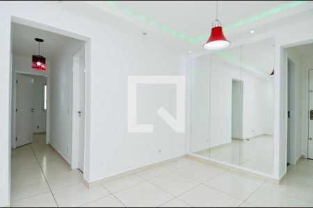 Sala de apartamento para alugar com 3 quartos, 75m² em Vila Augusta, Guarulhos