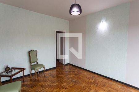 Sala de casa à venda com 5 quartos, 300m² em Pompéia, Belo Horizonte