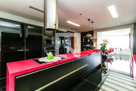 Apartamento à venda com 473m², 3 quartos e 5 vagas Apartamento à venda com 473m², 3 quartos e 5 vagasCozinha