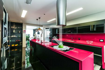 Apartamento à venda com 473m², 3 quartos e 5 vagas Apartamento à venda com 473m², 3 quartos e 5 vagasCozinha