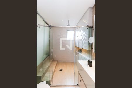 Apartamento à venda com 473m², 3 quartos e 5 vagas Apartamento à venda com 473m², 3 quartos e 5 vagasBanheiro Suíte Master