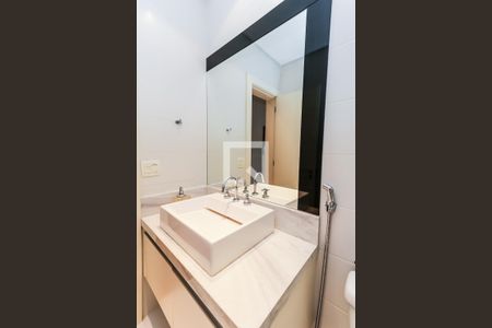 Apartamento à venda com 473m², 3 quartos e 5 vagas Apartamento à venda com 473m², 3 quartos e 5 vagasBanheiro Suíte 3