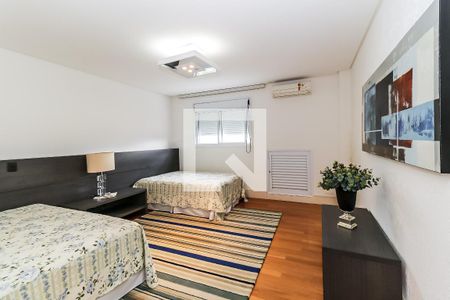 Apartamento à venda com 473m², 3 quartos e 5 vagas Apartamento à venda com 473m², 3 quartos e 5 vagasSuíte 3