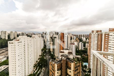 Apartamento à venda com 473m², 3 quartos e 5 vagas Apartamento à venda com 473m², 3 quartos e 5 vagasVista da Suíte 3