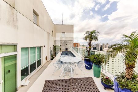 Apartamento à venda com 473m², 3 quartos e 5 vagas Apartamento à venda com 473m², 3 quartos e 5 vagasTerraço / Piscina