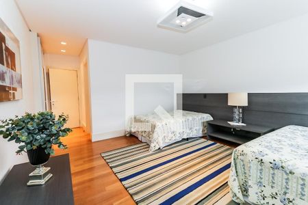 Apartamento à venda com 473m², 3 quartos e 5 vagas Apartamento à venda com 473m², 3 quartos e 5 vagasSuíte 3