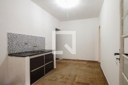 Cozinha de casa para alugar com 1 quarto, 60m² em Vila Carrao, São Paulo