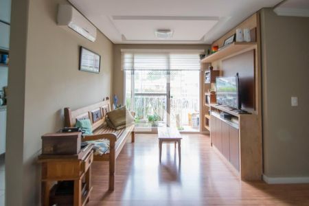 Sala de apartamento à venda com 3 quartos, 72m² em Camaquã, Porto Alegre
