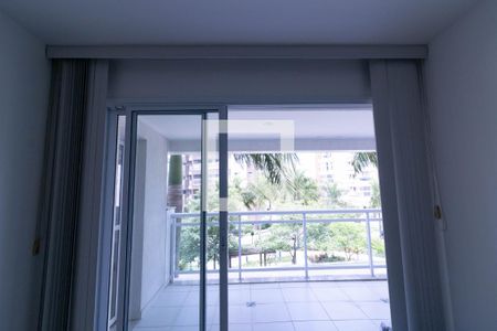 Vista Sala de apartamento à venda com 2 quartos, 85m² em Recreio dos Bandeirantes, Rio de Janeiro