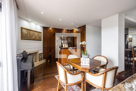 Sala de apartamento à venda com 4 quartos, 326m² em Alto de Pinheiros, São Paulo