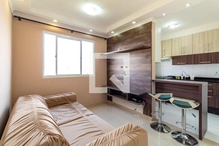 Sala de apartamento para alugar com 2 quartos, 43m² em Jardim Cocaia, Guarulhos