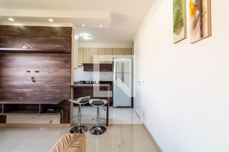 Sala de apartamento para alugar com 2 quartos, 43m² em Jardim Cocaia, Guarulhos