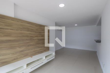 Sala de apartamento para alugar com 3 quartos, 90m² em Freguesia (jacarepaguá), Rio de Janeiro