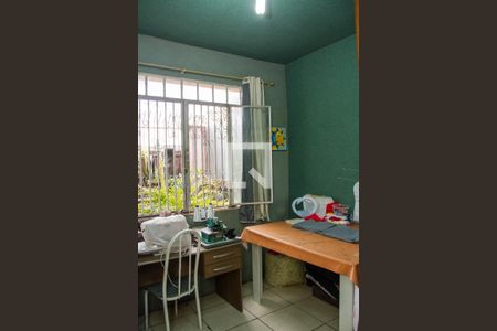 Quarto 01 (Térreo) de casa à venda com 4 quartos, 185m² em Madureira, Rio de Janeiro