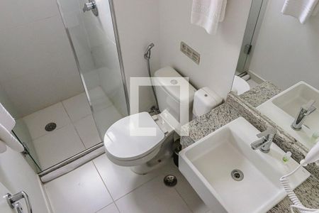 Banheiro de kitnet/studio para alugar com 1 quarto, 22m² em Vila Mariana, São Paulo